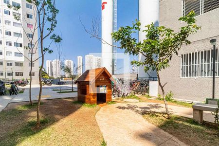 Apartamento para alugar com 42m², 2 quartos e sem vaga Apartamento para alugar com 42m², 2 quartos e sem vagaÁrea comum - Playground