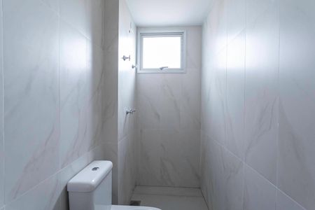 Apartamento à venda com 85m², 3 quartos e 2 vagas Apartamento à venda com 85m², 3 quartos e 2 vagasBanheiro da suíte