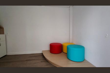 Apartamento para alugar com 35m², 2 quartos e sem vaga
