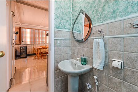 Apartamento à venda com 180m², 4 quartos e 2 vagas Apartamento à venda com 180m², 4 quartos e 2 vagasBanheiro Cobertura