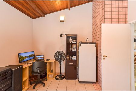 Apartamento à venda com 180m², 4 quartos e 2 vagas Apartamento à venda com 180m², 4 quartos e 2 vagasQuarto Cobertura