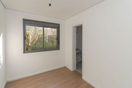 Apartamento à venda com 256m², 3 quartos e 2 vagasSuíte 2