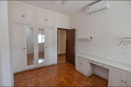 Apartamento à venda com 131m², 3 quartos e 1 vagaQuarto 2