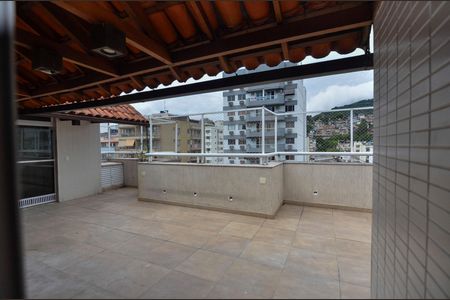 Apartamento à venda com 131m², 3 quartos e 1 vagaQuarto 2