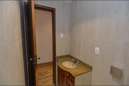 Apartamento à venda com 131m², 3 quartos e 1 vagaBanheiro Social