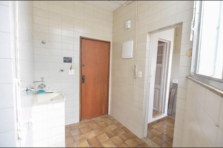 Apartamento à venda com 131m², 3 quartos e 1 vagaÁrea de Serviço