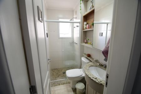 Apartamento à venda com 75m², 3 quartos e 2 vagasBanheiro Social