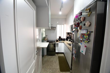 Apartamento à venda com 75m², 3 quartos e 2 vagasCozinha