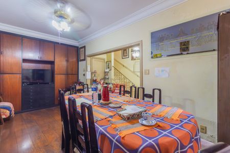 Casa à venda com 187m², 4 quartos e 3 vagas Casa à venda com 187m², 4 quartos e 3 vagasSala de Jantar