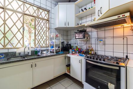 Casa à venda com 187m², 4 quartos e 3 vagas Casa à venda com 187m², 4 quartos e 3 vagasCozinha