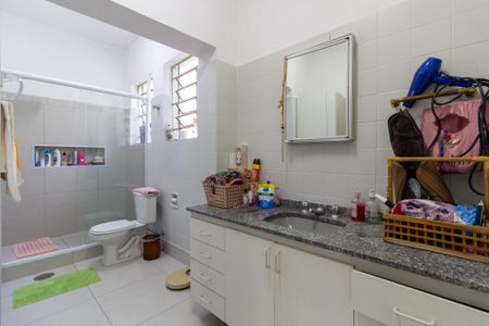 Casa à venda com 187m², 4 quartos e 3 vagas Casa à venda com 187m², 4 quartos e 3 vagasBanheiro