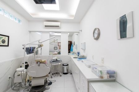 Casa à venda com 100m², 3 quartos e 2 vagasQuarto 3