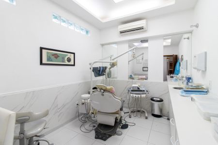 Casa à venda com 100m², 3 quartos e 2 vagas Casa à venda com 100m², 3 quartos e 2 vagasQuarto 3