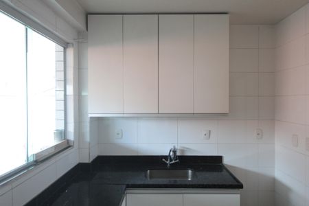 Apartamento à venda com 135m², 3 quartos e 2 vagasCozinha