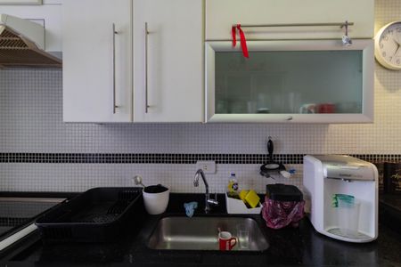 Apartamento à venda com 72m², 2 quartos e 1 vagaCozinha