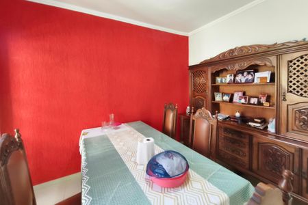 Casa à venda com 200m², 3 quartos e 4 vagasSala de Jantar