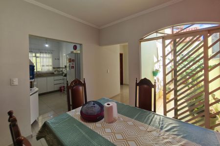 Casa à venda com 200m², 3 quartos e 4 vagasSala de Jantar