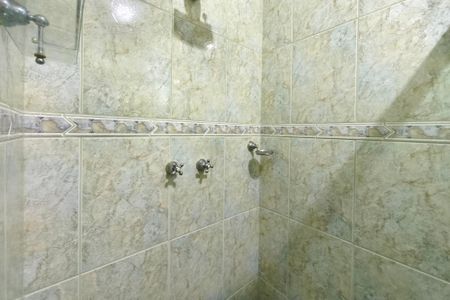 Banheiro Suíte de casa à venda com 3 quartos, 300m² em Jardim Nova Europa, Campinas