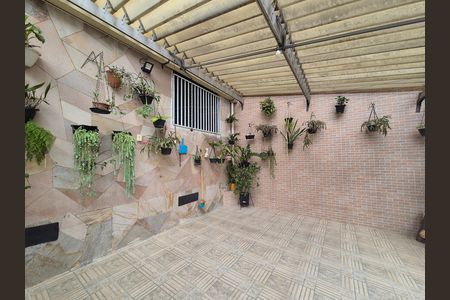 Garagem de casa à venda com 2 quartos, 84m² em Campestre, Santo André