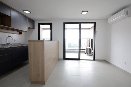 Sala de apartamento para alugar com 2 quartos, 58m² em Jardim, Santo André