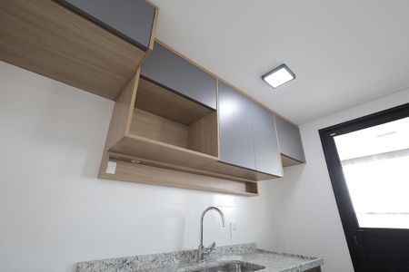 Apartamento para alugar com 58m², 2 quartos e 2 vagasCozinha
