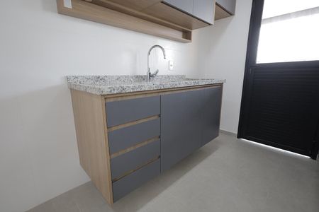 Apartamento para alugar com 58m², 2 quartos e 2 vagasCozinha