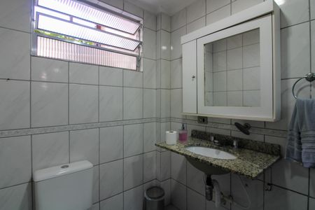 Casa à venda com 359m², 4 quartos e 2 vagasBanheiro área de Serviço Interna