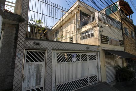 Casa à venda com 359m², 4 quartos e 2 vagasFachada