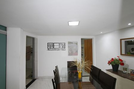 Casa à venda com 350m², 4 quartos e 4 vagasSala de Jantar