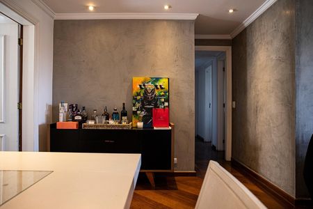 Sala de apartamento à venda com 3 quartos, 111m² em Campo Belo, São Paulo