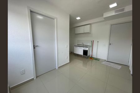 Sala de apartamento para alugar com 2 quartos, 32m² em Jardim Gilda Maria, São Paulo