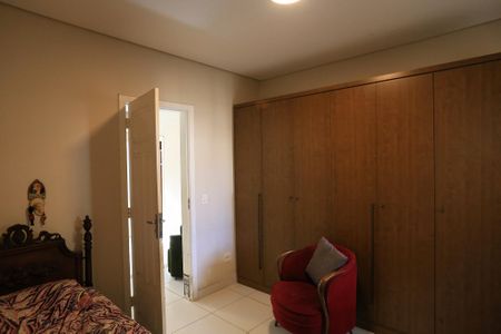 Casa para alugar com 122m², 3 quartos e sem vaga Casa para alugar com 122m², 3 quartos e sem vagaQuarto 1