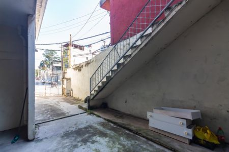 Casa para alugar com 120m², 2 quartos e 1 vaga Casa para alugar com 120m², 2 quartos e 1 vagaQuintal