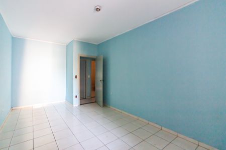 Casa para alugar com 120m², 2 quartos e 1 vaga Casa para alugar com 120m², 2 quartos e 1 vagaQuarto 1
