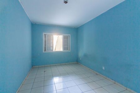 Casa para alugar com 120m², 2 quartos e 1 vaga Casa para alugar com 120m², 2 quartos e 1 vagaQuarto 1