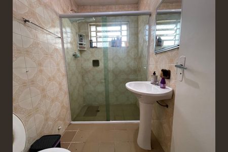 Casa à venda com 125m², 5 quartos e 2 vagasBanheiro 1