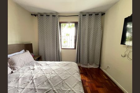 Casa à venda com 125m², 5 quartos e 2 vagasSuíte 