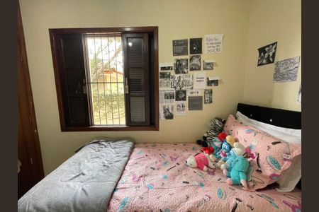 Casa à venda com 125m², 5 quartos e 2 vagasQuarto 4