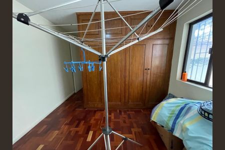 Casa à venda com 125m², 5 quartos e 2 vagasQuarto 3