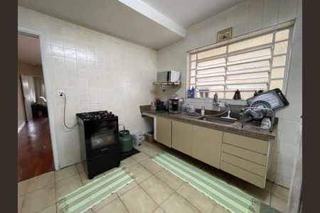 Casa à venda com 125m², 5 quartos e 2 vagasCozinha