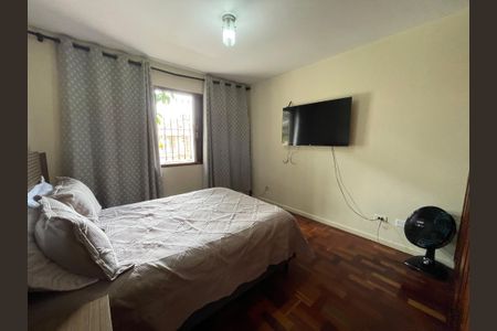 Casa à venda com 125m², 5 quartos e 2 vagasSuíte 