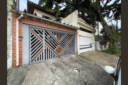 Casa à venda com 125m², 5 quartos e 2 vagasFachada