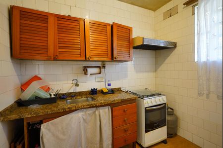 Casa para alugar com 90m², 3 quartos e 1 vagaCozinha