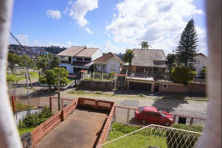 Quarto 1 - vista de casa à venda com 3 quartos, 90m² em Teresópolis, Porto Alegre