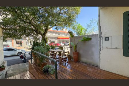 Casa à venda com 120m², 4 quartos e sem vagaÁrea comum