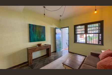 Casa à venda com 120m², 4 quartos e sem vagaSala