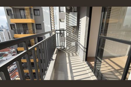 Apartamento para alugar com 37m², 2 quartos e sem vagaSacada