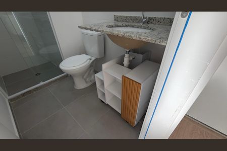 Apartamento para alugar com 37m², 2 quartos e sem vagaBanheiro