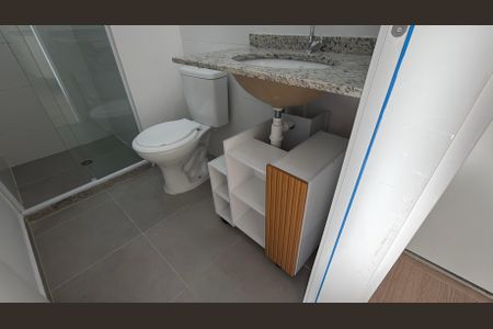 Apartamento para alugar com 37m², 2 quartos e sem vagaBanheiro