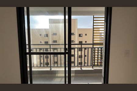 Apartamento para alugar com 37m², 2 quartos e sem vagaSacada